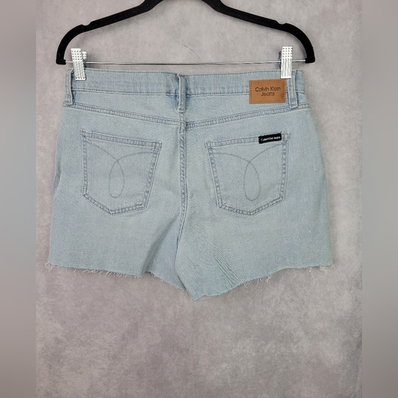 Calvin Klein Cut Off High‎ Waist Jean light wash  Shorts Women's Size 10 Cotton - Picture 5 of 13